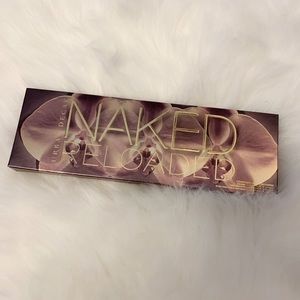 Urban Decay Makeup - Urban Decay Naked Reloaded Palette Urban Decay Makeup - Urban Decay Naked Reloaded Palette